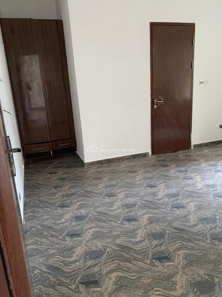 Neat 2 Bedroom Apartment, Lekki, Lagos, Flat / Apartment for Rent