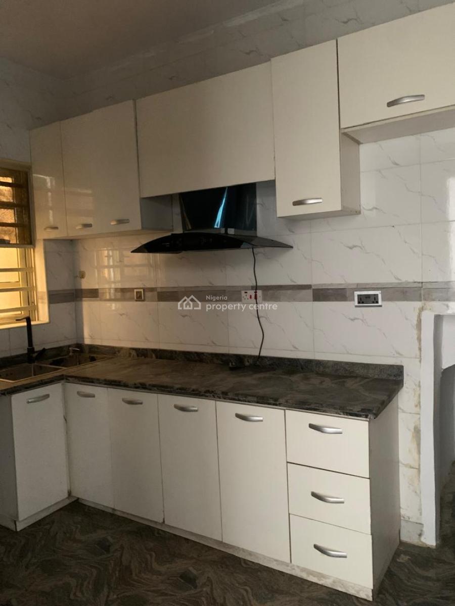 Neat 2 Bedroom Apartment, Lekki, Lagos, Flat / Apartment for Rent