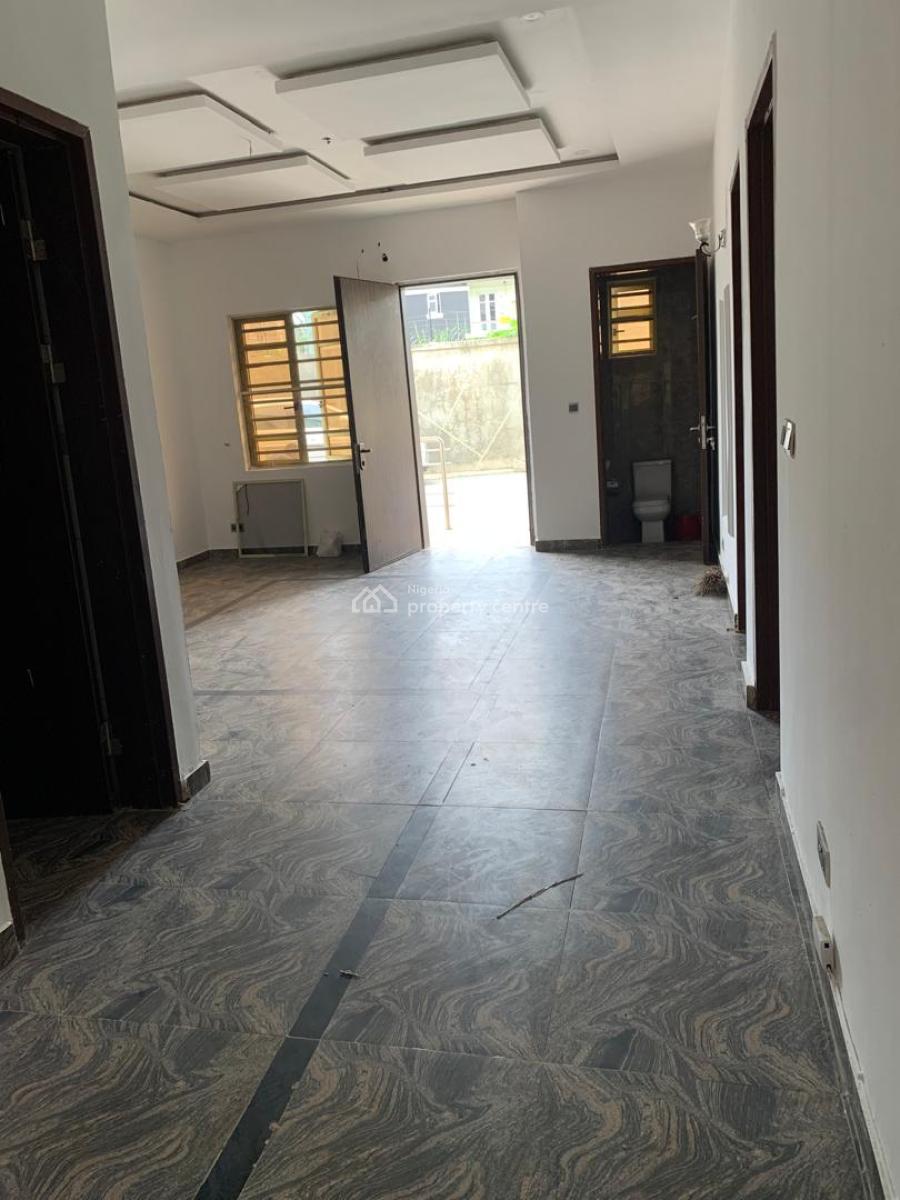 Neat 2 Bedroom Apartment, Lekki, Lagos, Flat / Apartment for Rent
