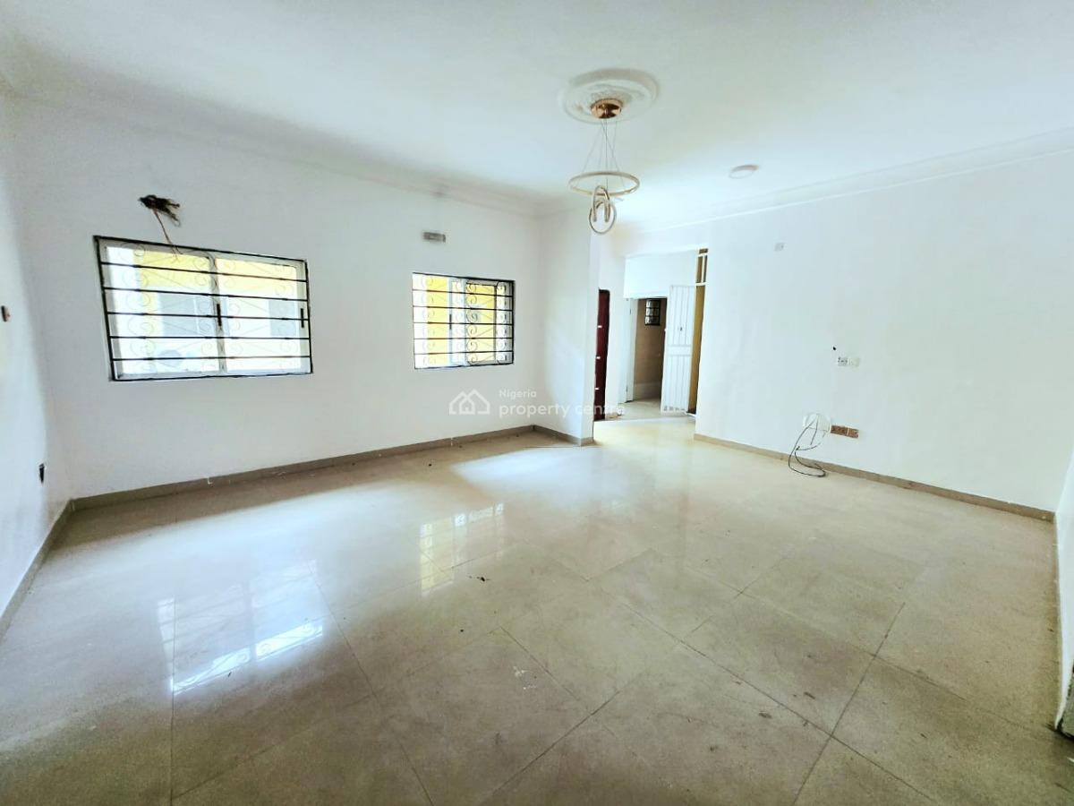 Spacious 3-bedroom + Bq Row Duplex, Osapa, Lekki, Lagos, Terraced Duplex for Sale