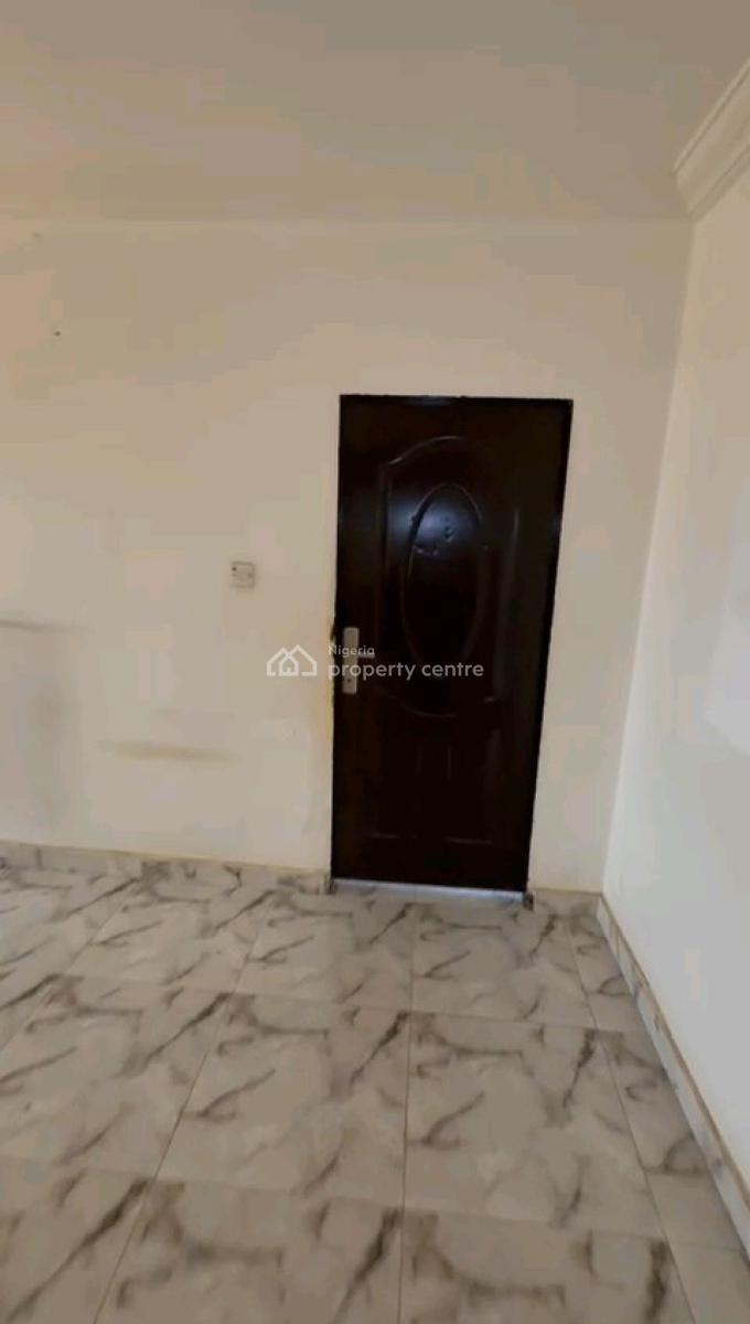 Luxurious 3-bedroom Flat, Behind Victoria Garden Estate, Mabushi, Abuja, Flat / Apartment for Rent