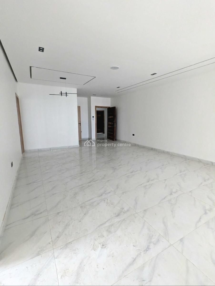 2 Bedroom Apartment with Bq, Off Freedom Way, Lekki Phase 1, Lekki, Lagos, Flat / Apartment for Sale