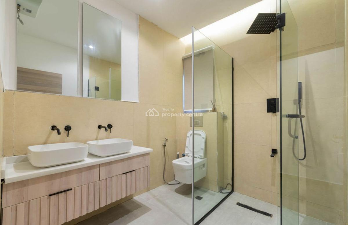 2 Bedroom Apartment, Lekki Phase 1, Lekki, Lagos, Flat / Apartment for Sale