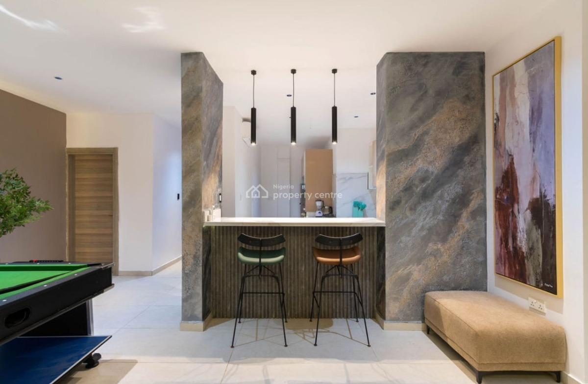 2 Bedroom Apartment, Lekki Phase 1, Lekki, Lagos, Flat / Apartment for Sale