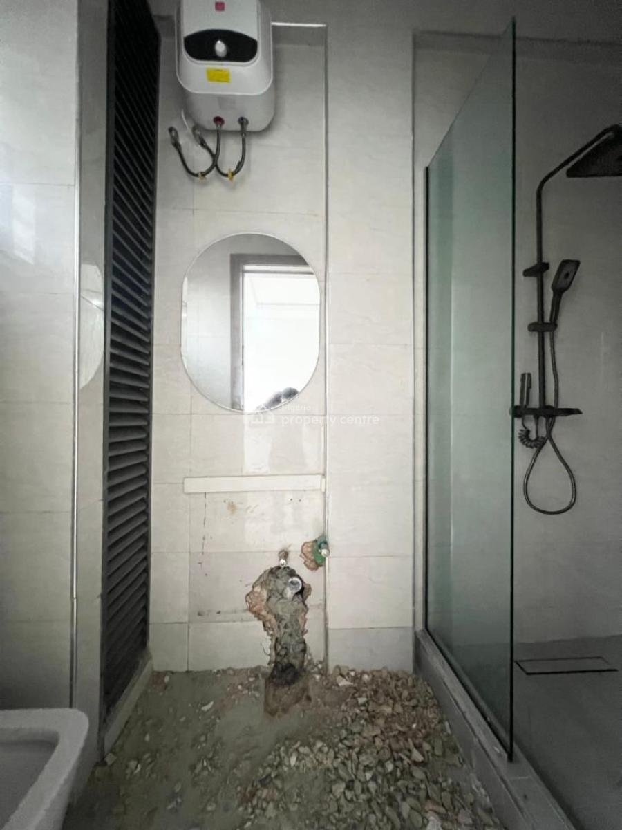 Opulent 3bedroom Serviced Apartment with Gym & Pool in a Secure Estate, Lekki Right, Lekki, Lagos, Flat / Apartment for Sale