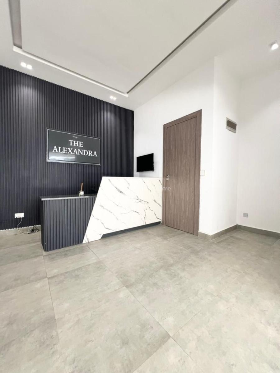 Opulent 3bedroom Serviced Apartment with Gym & Pool in a Secure Estate, Lekki Right, Lekki, Lagos, Flat / Apartment for Sale