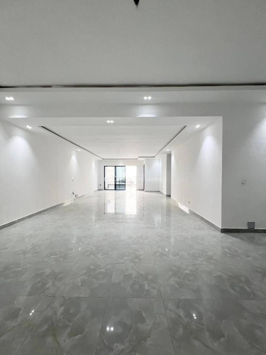 Opulent 3bedroom Serviced Apartment with Gym & Pool in a Secure Estate, Lekki Right, Lekki, Lagos, Flat / Apartment for Sale