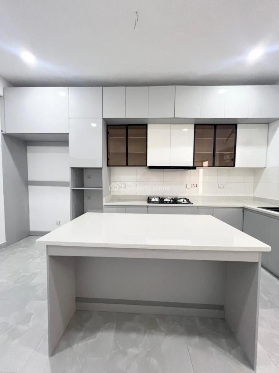 Opulent 3bedroom Serviced Apartment with Gym & Pool in a Secure Estate, Lekki Right, Lekki, Lagos, Flat / Apartment for Sale