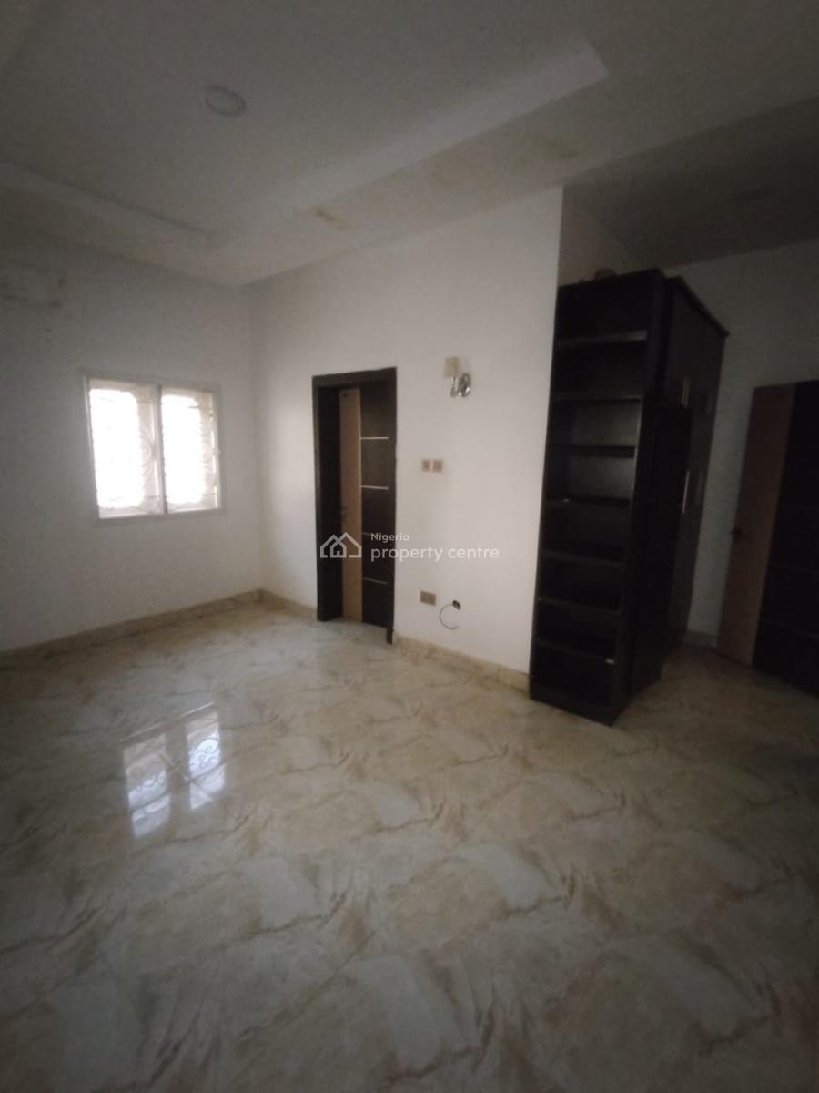 Standard 2bedroom Flat on The Ground Floor and Second Floor, Jahi, Abuja, Flat / Apartment for Rent