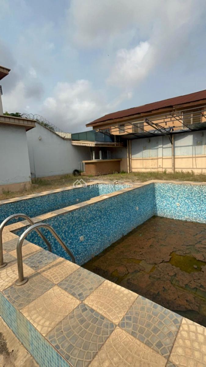 a Well-maintained and Fully Operational Hotel Facility Available for L, By Gra, Onikolobo, Abeokuta South Ogun State., Abeokuta South, Ogun, Hotel / Guest House for Rent