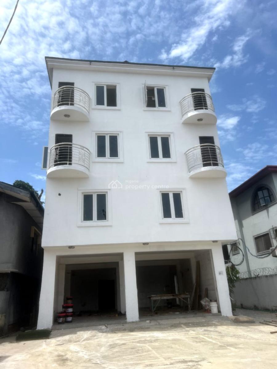 Spacious Two Bedroom Apartment, Osapa, Lekki, Lagos, Flat / Apartment for Rent