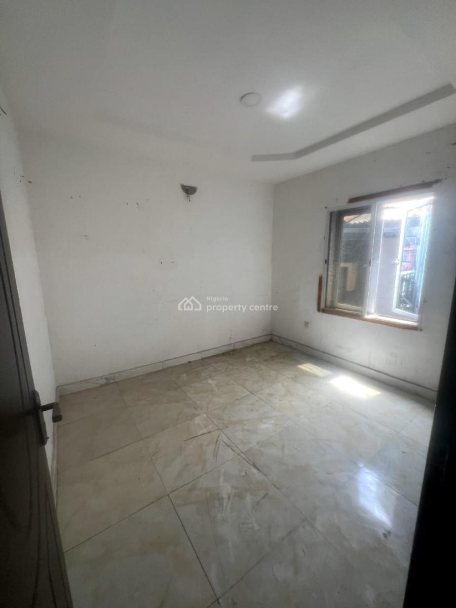 Spacious Two Bedroom Apartment, Osapa, Lekki, Lagos, Flat / Apartment for Rent