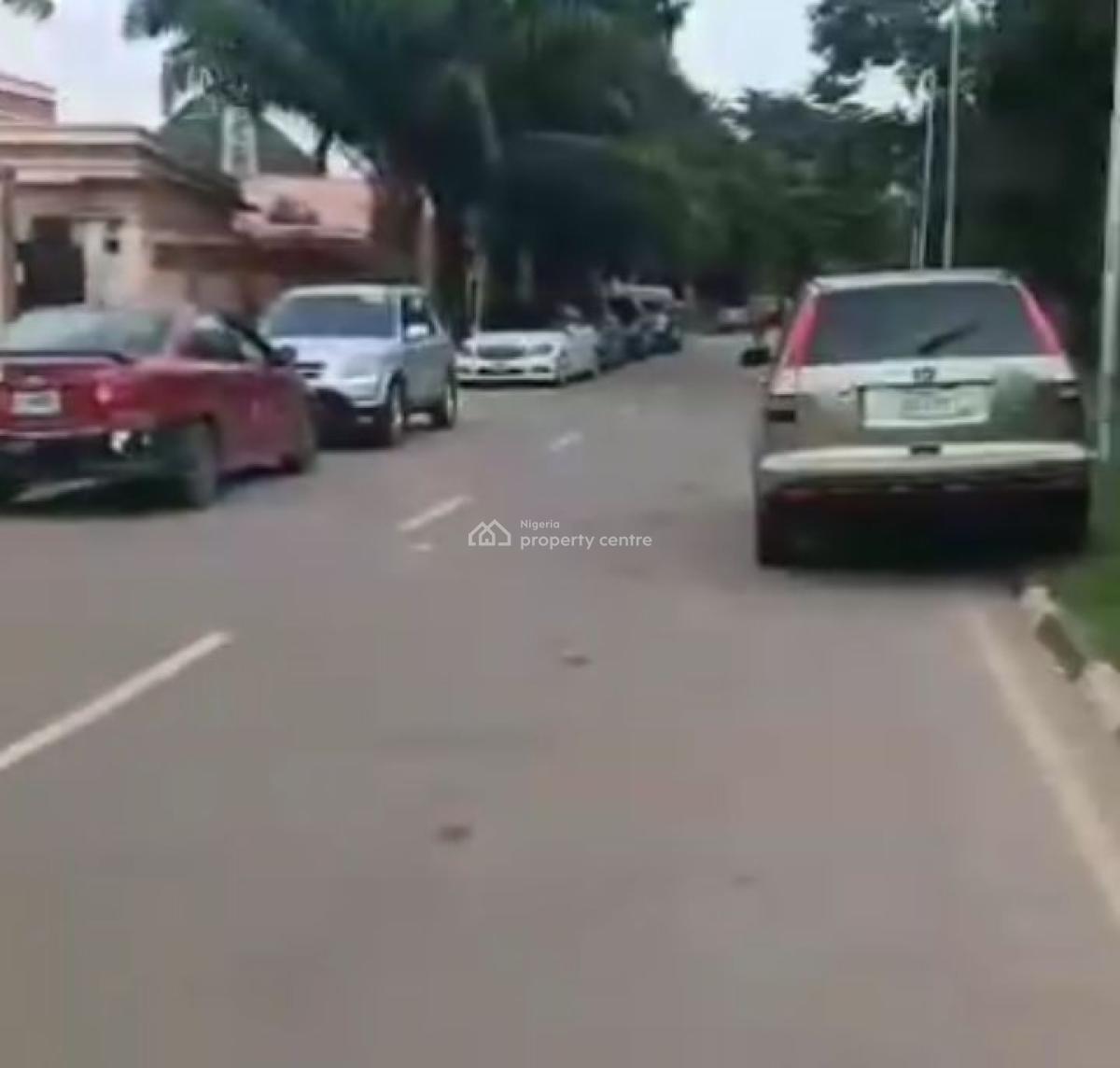 an Old Bungalow on 700sqm of Land in Wuse, Wuse Zone 3, Zone 3, Wuse, Abuja, Detached Bungalow for Sale