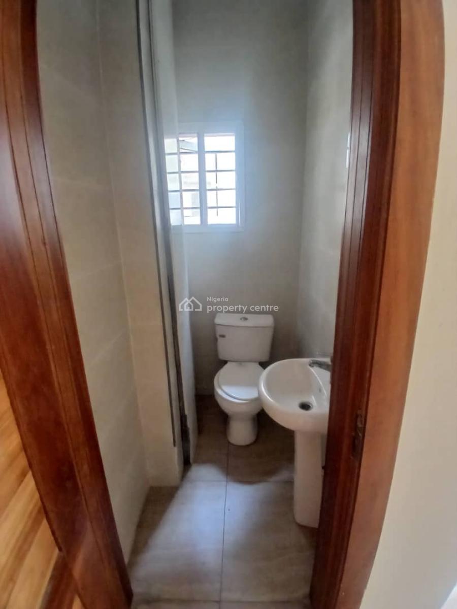 2 Bedroom Flat, Tyndale Mews Estate, Osapa, Lekki, Lagos, Flat / Apartment for Rent