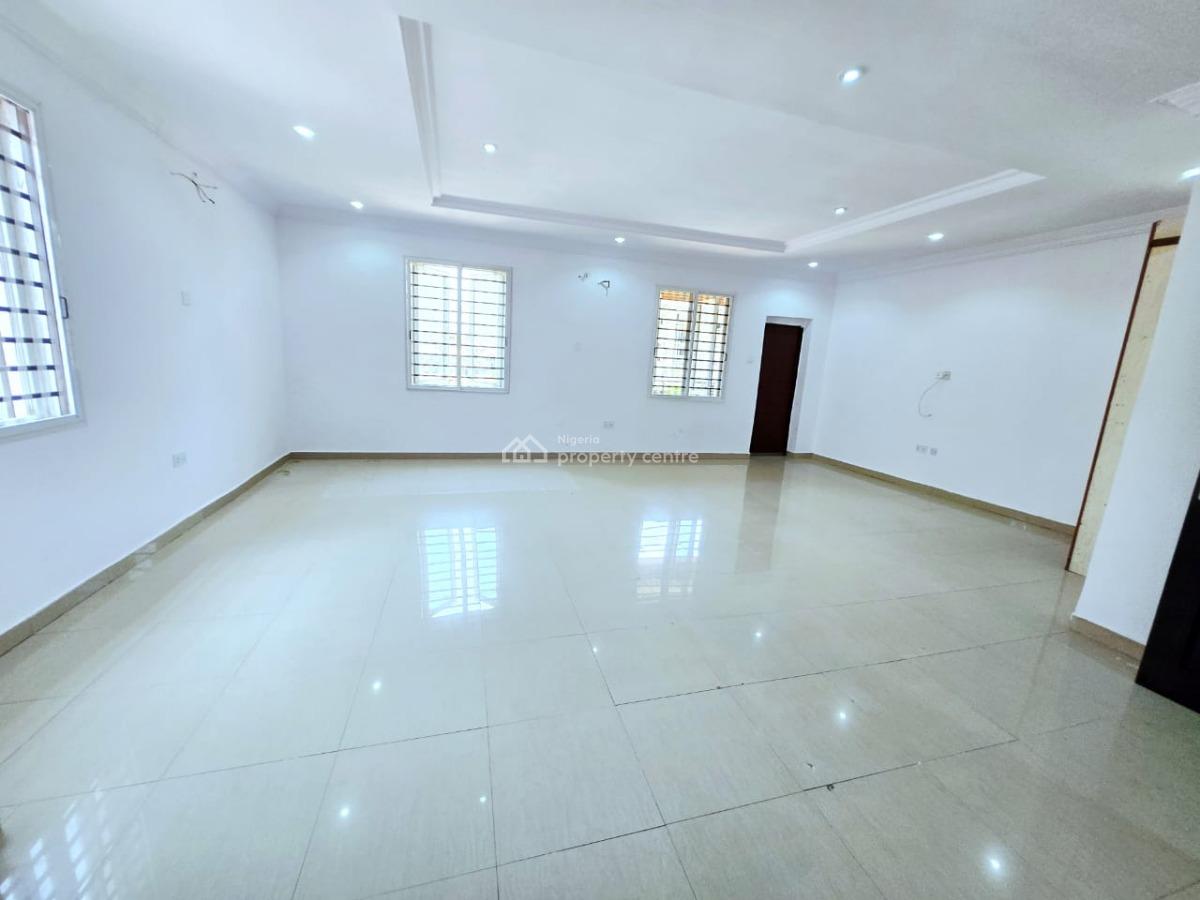 5 Bedrooms Semi Detached Duplex + 2 Rooms Bq, Lekki Phase 1, Lekki, Lagos, Semi-detached Duplex for Rent