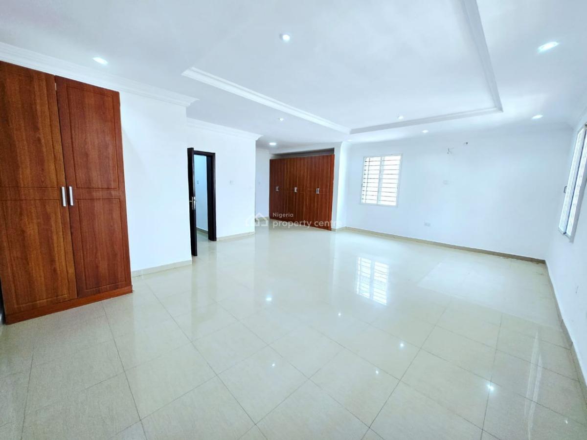 5 Bedrooms Semi Detached Duplex + 2 Rooms Bq, Lekki Phase 1, Lekki, Lagos, Semi-detached Duplex for Rent