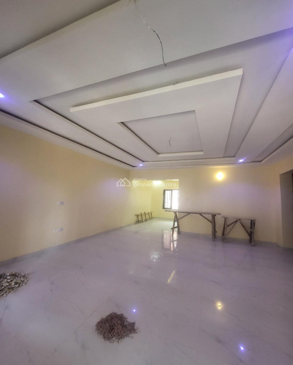 Luxurious Massive 3bedroom Flat Brand New, By Old Secteriate, Garki, Abuja, Flat / Apartment for Rent