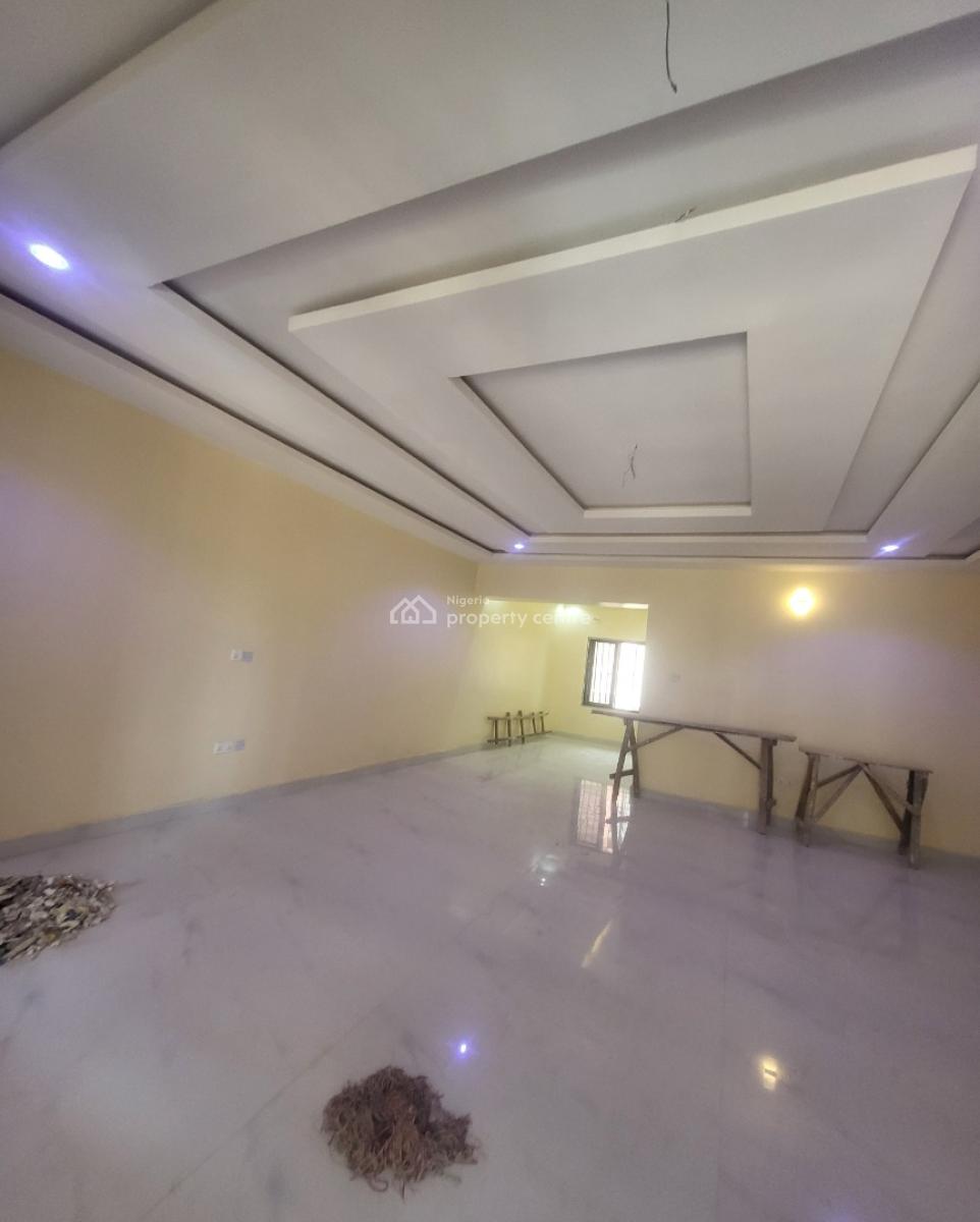 Luxurious Massive 3bedroom Flat Brand New, By Old Secteriate, Garki, Abuja, Flat / Apartment for Rent