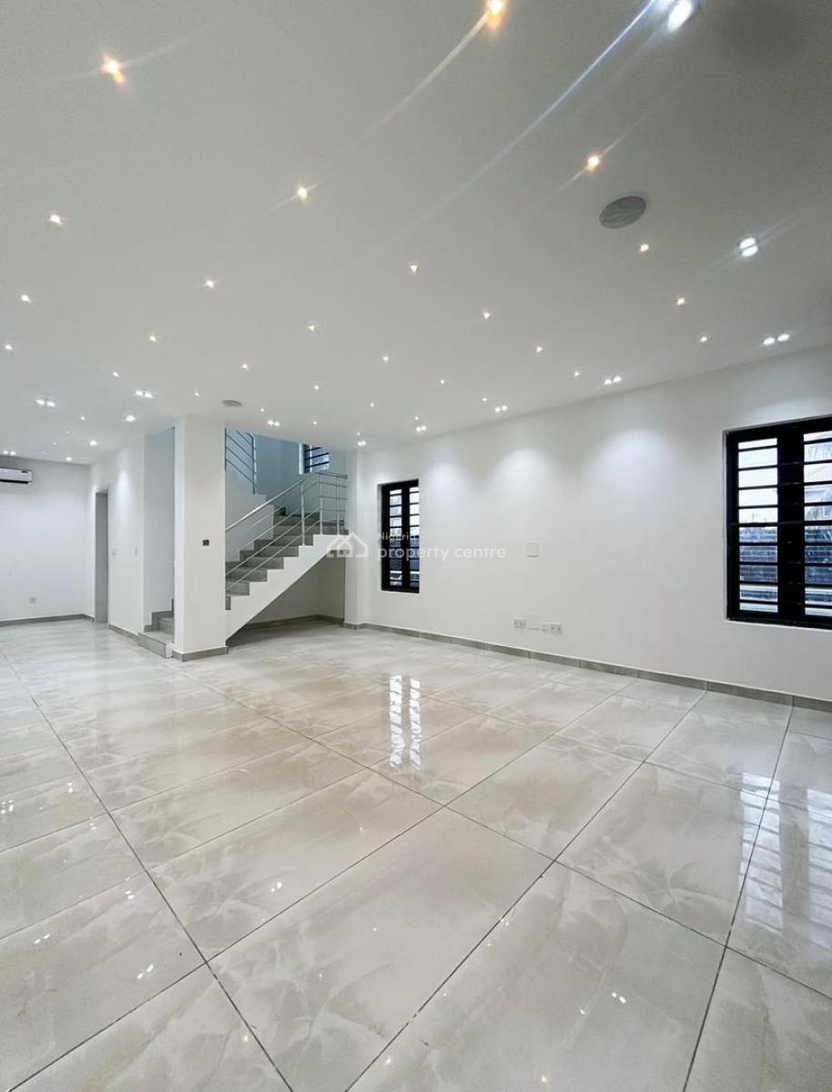 Serviced 4 Bedroom Terrace Duplex with Gym and Pool, Oniru, Victoria Island (vi), Lagos, Terraced Duplex for Rent