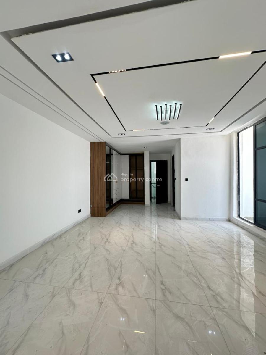 Gorgeous 4 Bedroom Semi-detached with a Room Bq, Ikate, Lekki, Lagos, Semi-detached Duplex for Sale