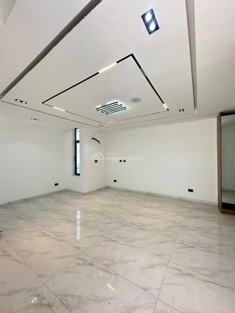 Gorgeous 4 Bedroom Semi-detached with a Room Bq, Ikate, Lekki, Lagos, Semi-detached Duplex for Sale