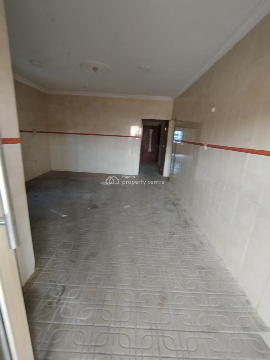 Commercial 5-bedroom Fully Detached Duplex with Bq, Right Hand Side, Lekki Phase 1, Lekki, Lagos, Detached Duplex for Rent