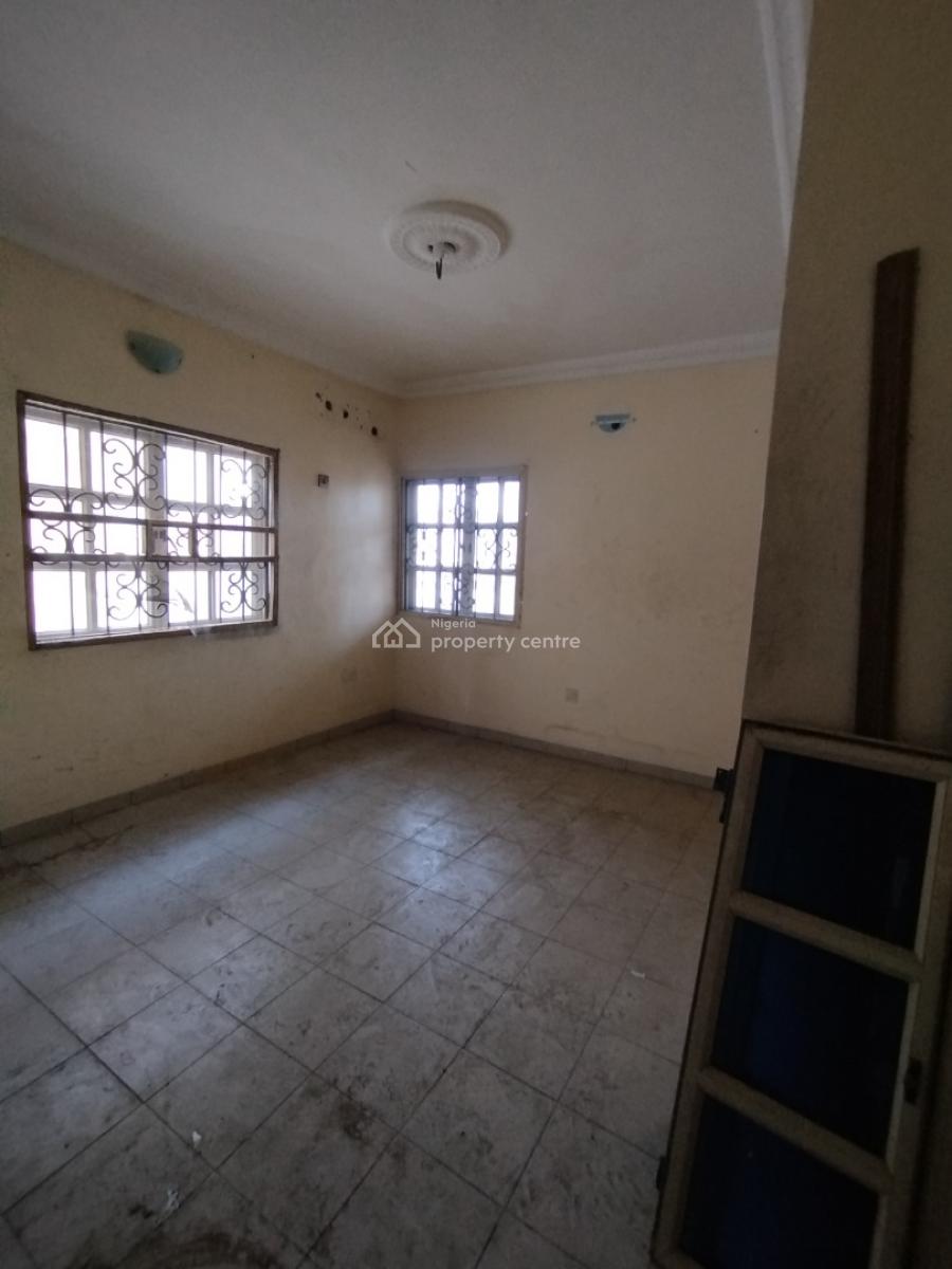 Commercial 5-bedroom Fully Detached Duplex with Bq, Right Hand Side, Lekki Phase 1, Lekki, Lagos, Detached Duplex for Rent
