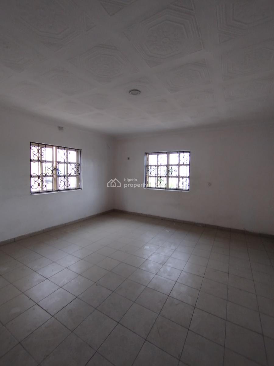 Commercial 5-bedroom Fully Detached Duplex with Bq, Right Hand Side, Lekki Phase 1, Lekki, Lagos, Detached Duplex for Rent