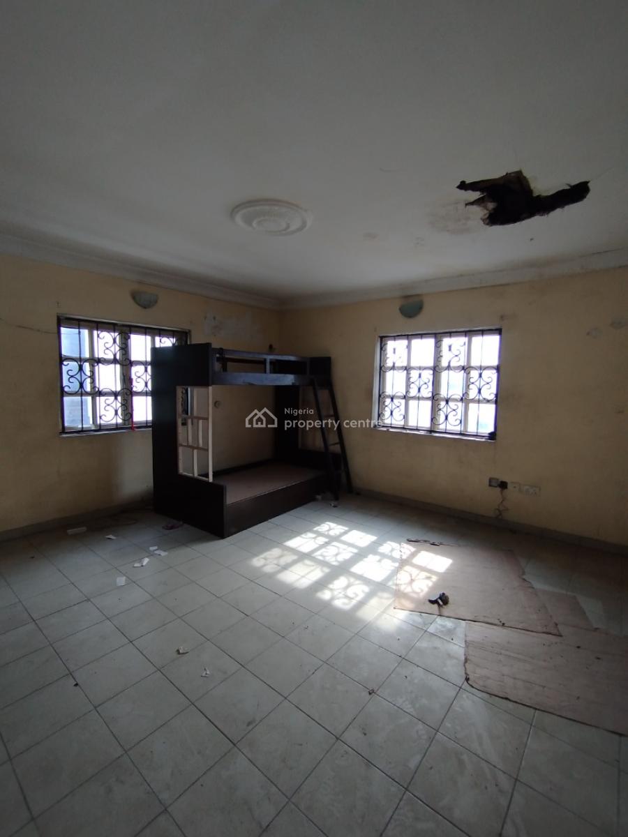 Commercial 5-bedroom Fully Detached Duplex with Bq, Right Hand Side, Lekki Phase 1, Lekki, Lagos, Detached Duplex for Rent