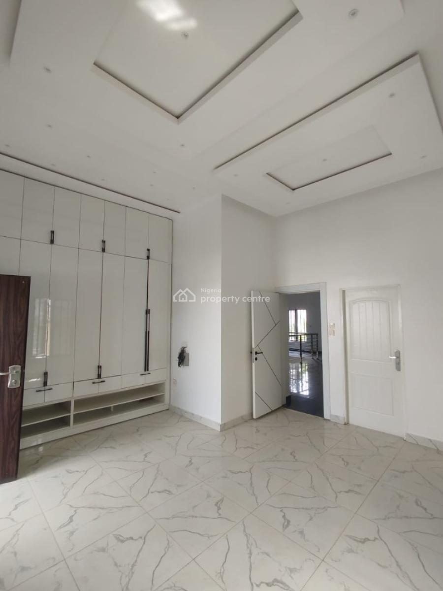 Luxury 2bedroom Semi-detached Duplex with Swimming Pool, Lugbe District, Abuja, Semi-detached Duplex for Rent