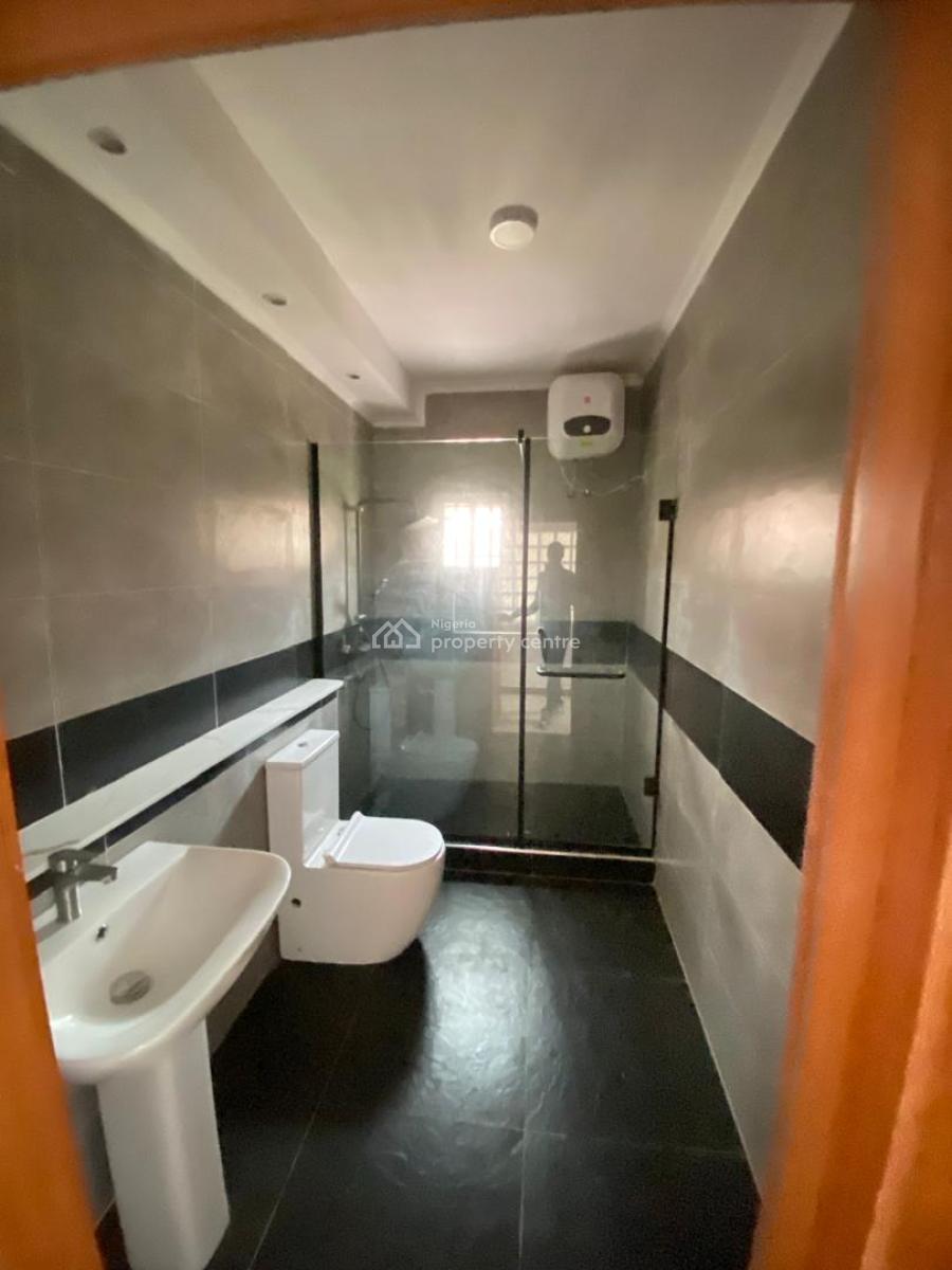 4 Bedroom, Off Admiralty Way, Lekki Phase 1, Lekki, Lagos, Flat / Apartment for Rent