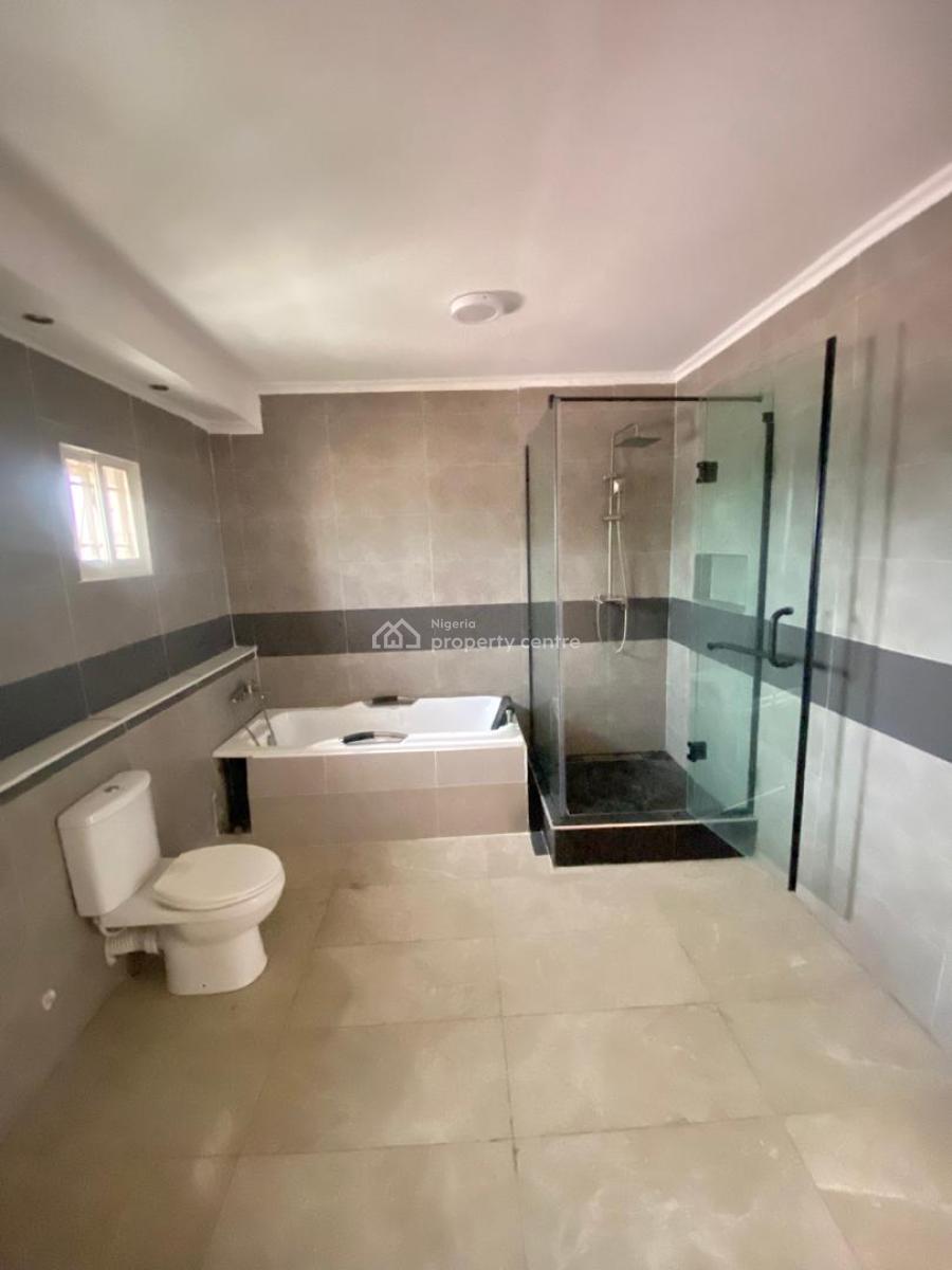4 Bedroom, Off Admiralty Way, Lekki Phase 1, Lekki, Lagos, Flat / Apartment for Rent