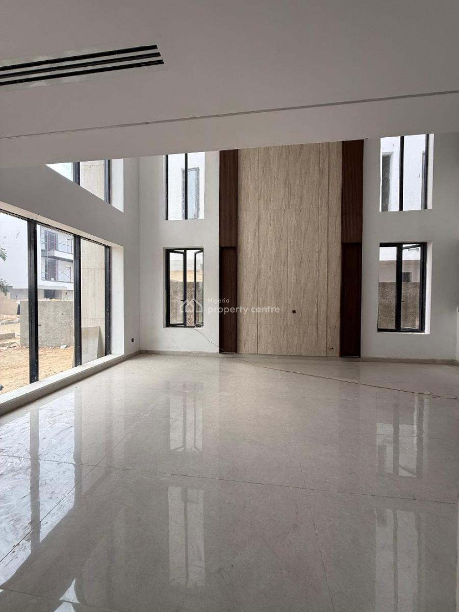 Luxury 2 Bedroom Apartment with Swimming Pool, Lekki, Lekki Phase 1, Lekki, Lagos, Block of Flats for Sale