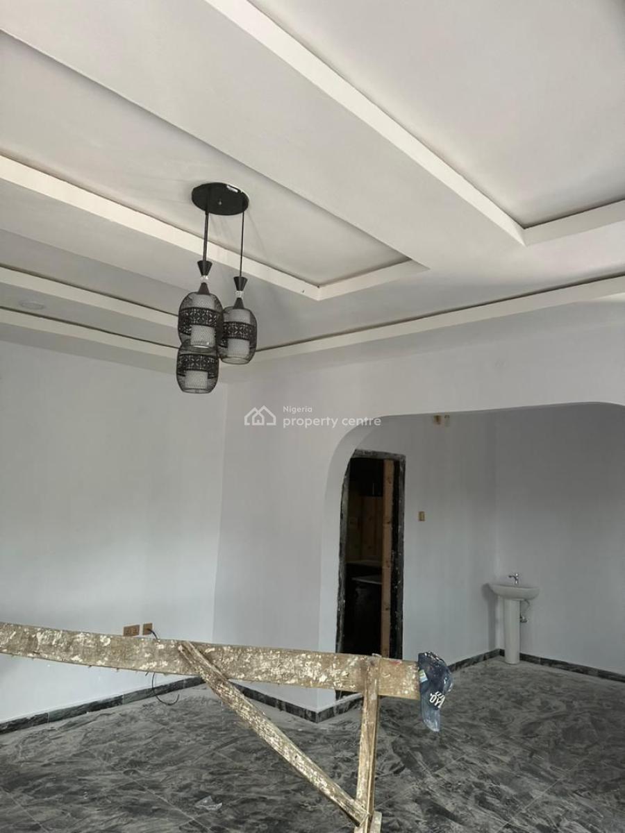 a Well Structured 4 Units of 2 &3 Bedroom Flats, Agara Estate, Akala Express, Ibadan, Oyo, Block of Flats for Sale