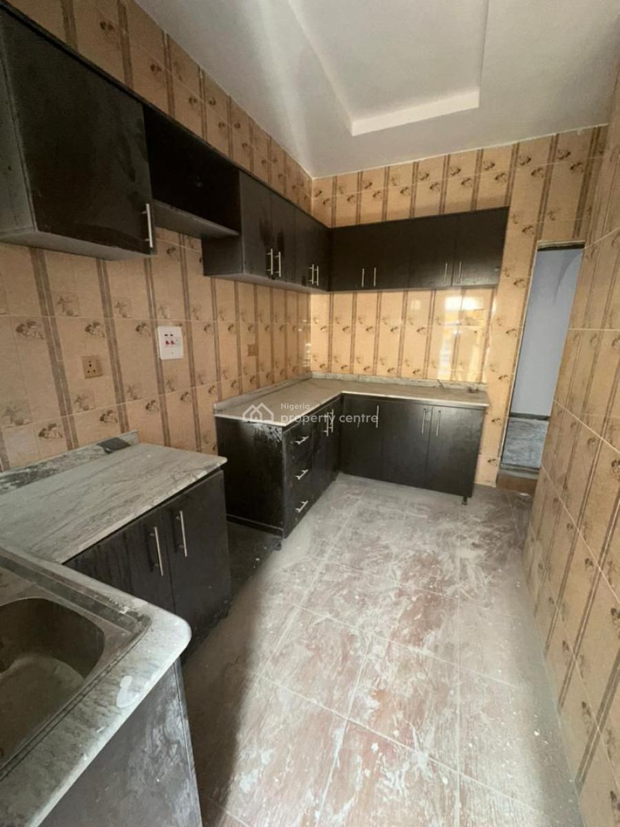 a Well Structured 4 Units of 2 &3 Bedroom Flats, Agara Estate, Akala Express, Ibadan, Oyo, Block of Flats for Sale