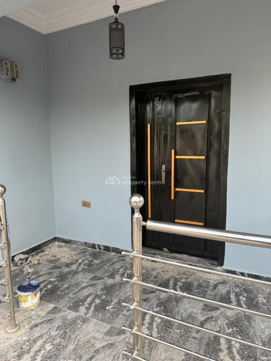 a Well Structured 4 Units of 2 &3 Bedroom Flats, Agara Estate, Akala Express, Ibadan, Oyo, Block of Flats for Sale