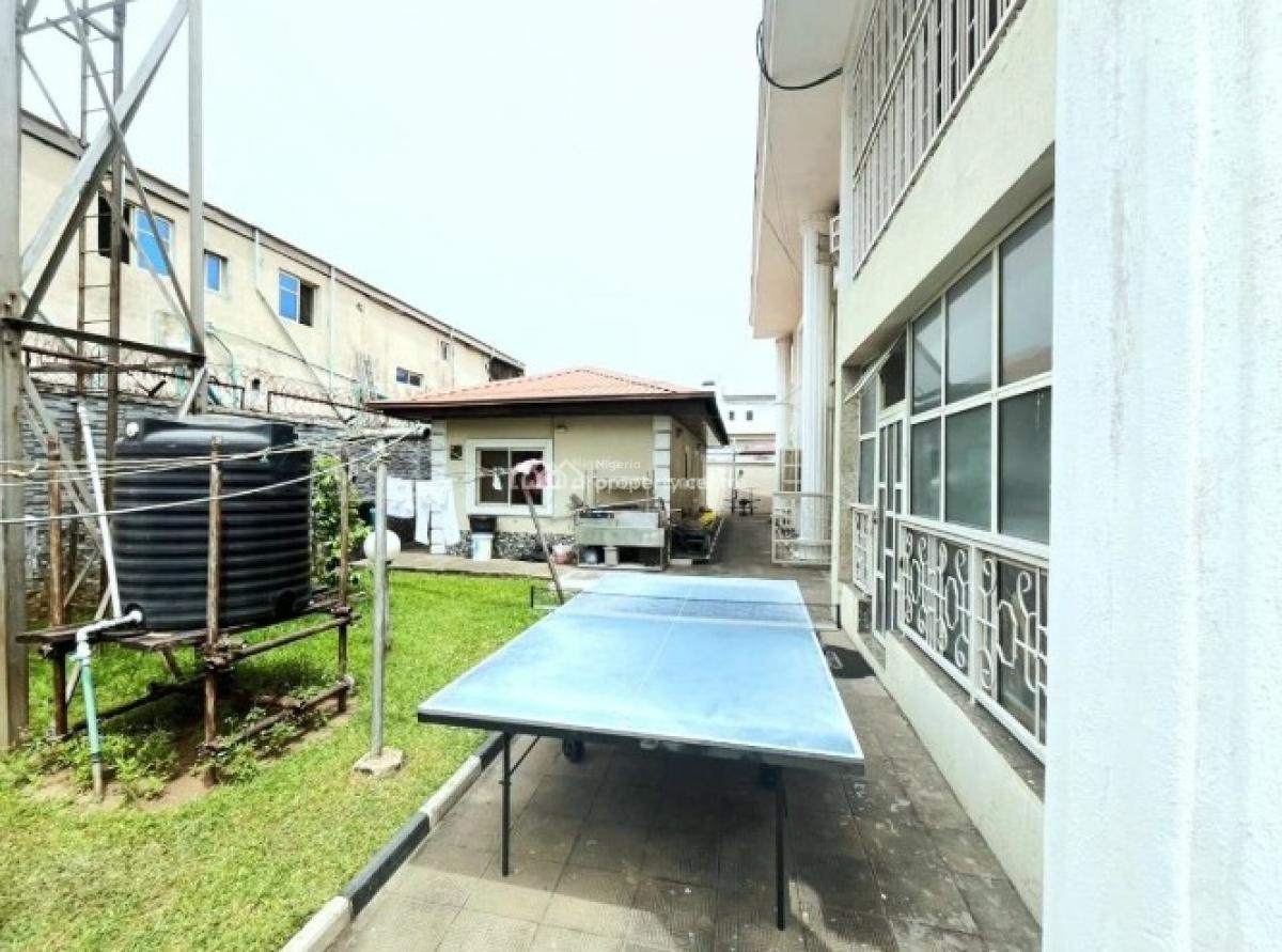 Multi Spacious Commercial 6-bed House, Admiralty Way, Lekki Phase 1, Lekki, Lagos, Detached Duplex for Rent