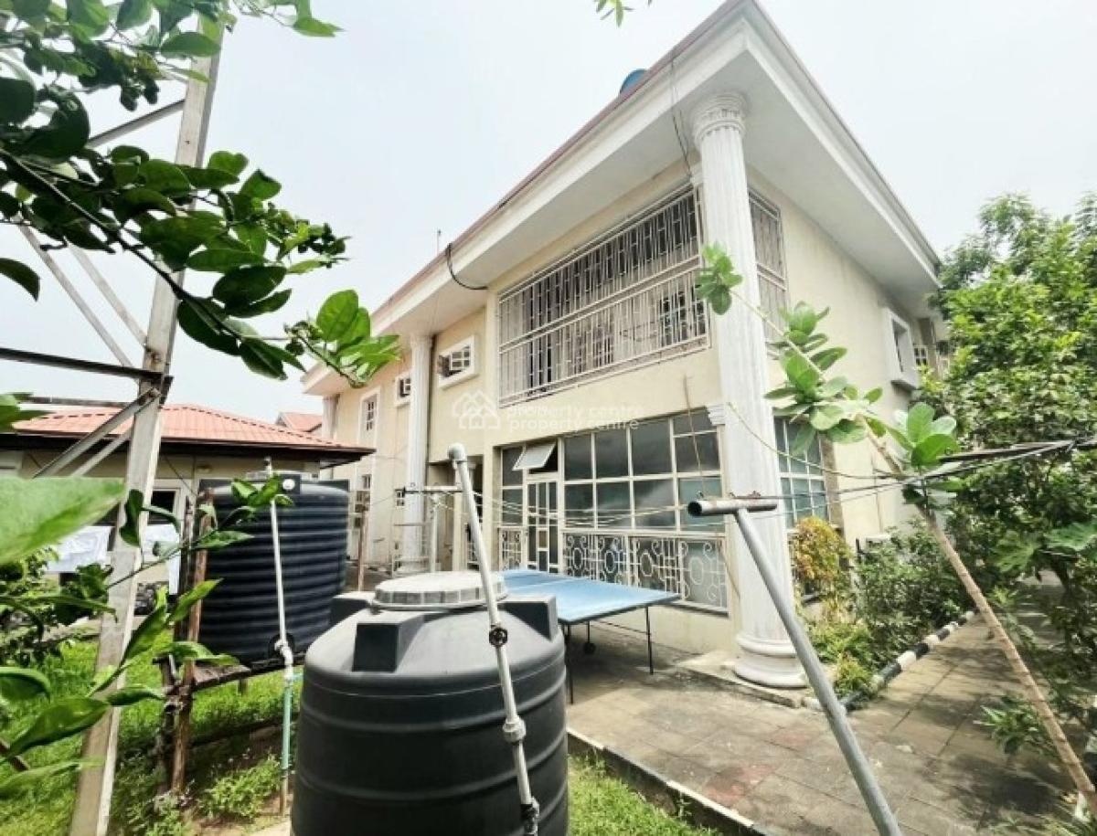 Multi Spacious Commercial 6-bed House, Admiralty Way, Lekki Phase 1, Lekki, Lagos, Detached Duplex for Rent