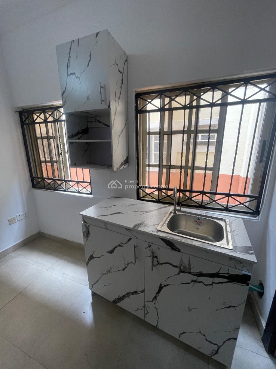 Cozy Mini Flat (one Bedroom), Ajiran Mews Estate, Prime Water View ( Close Proximity to Ikate ), Lekki, Lagos, Mini Flat (room and Parlour) for Rent