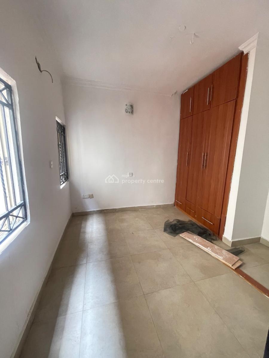 Cozy Mini Flat (one Bedroom), Ajiran Mews Estate, Prime Water View ( Close Proximity to Ikate ), Lekki, Lagos, Mini Flat (room and Parlour) for Rent