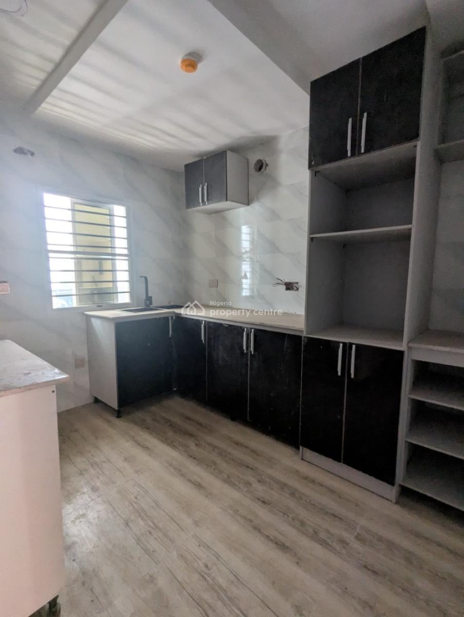 2 Bedroom Apartment, Off Freedom Way, Lekki Phase 1, Lekki, Lagos, Flat / Apartment for Sale