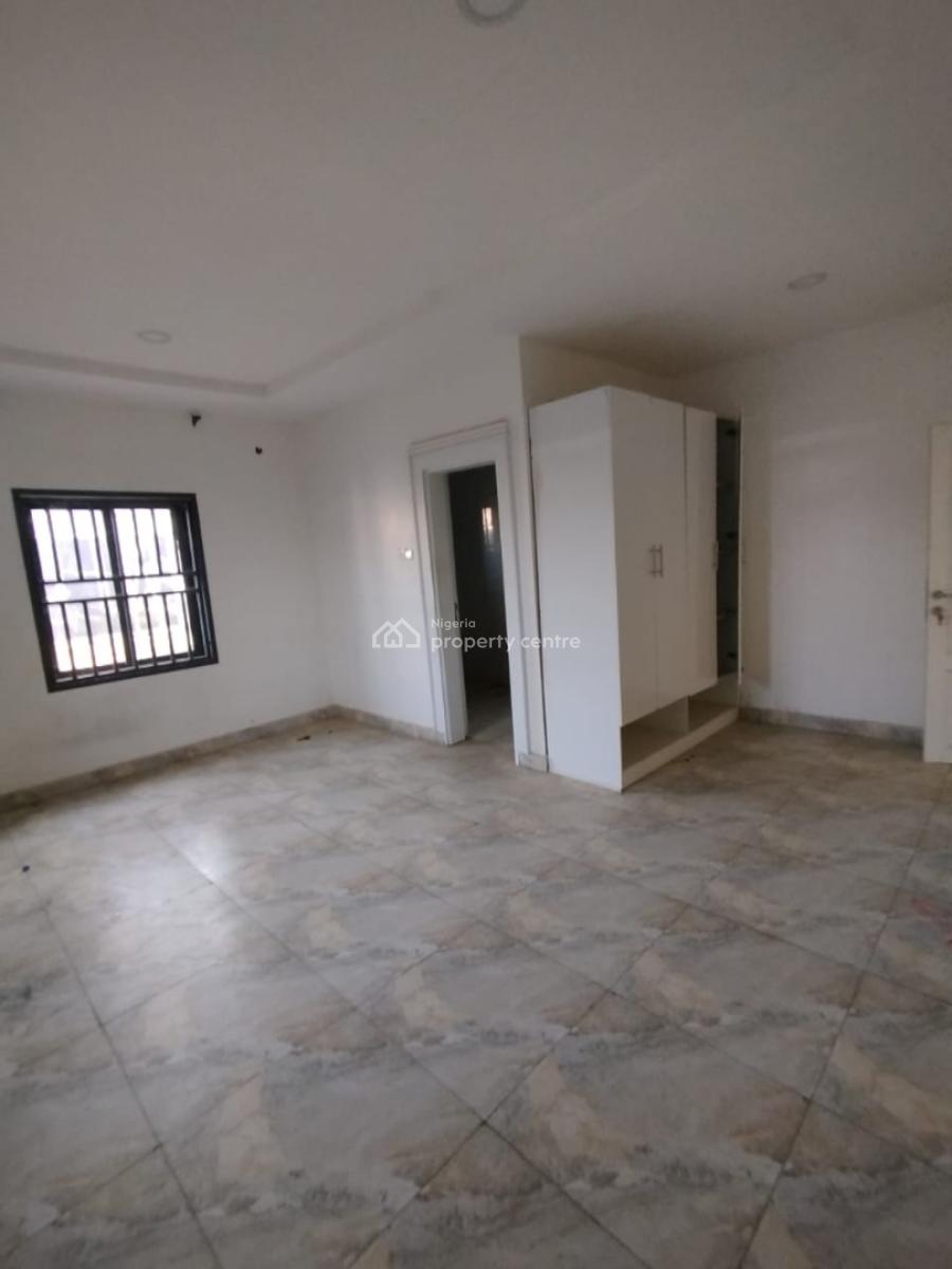 Standard 3bedroom Flat on The Ground Floor Along a Tarred Road, Jahi, Abuja, Flat / Apartment for Rent