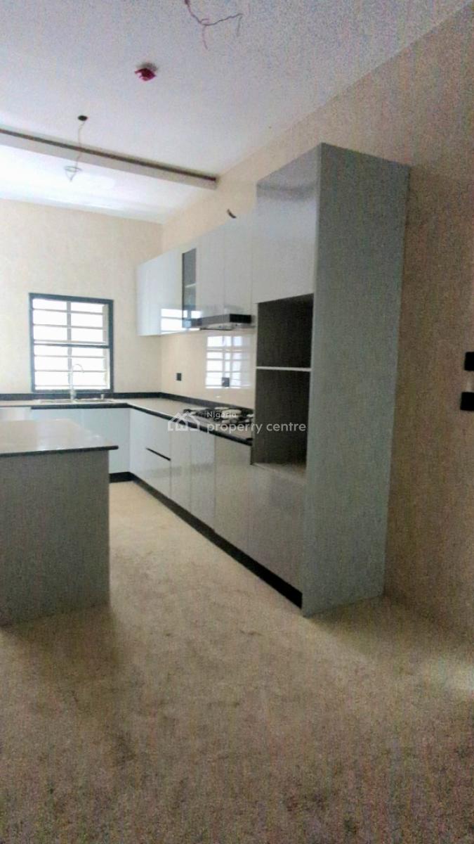 3 Bedroom Apartment with Bq, Lekki Phase 1, Lekki, Lagos, Flat / Apartment for Sale