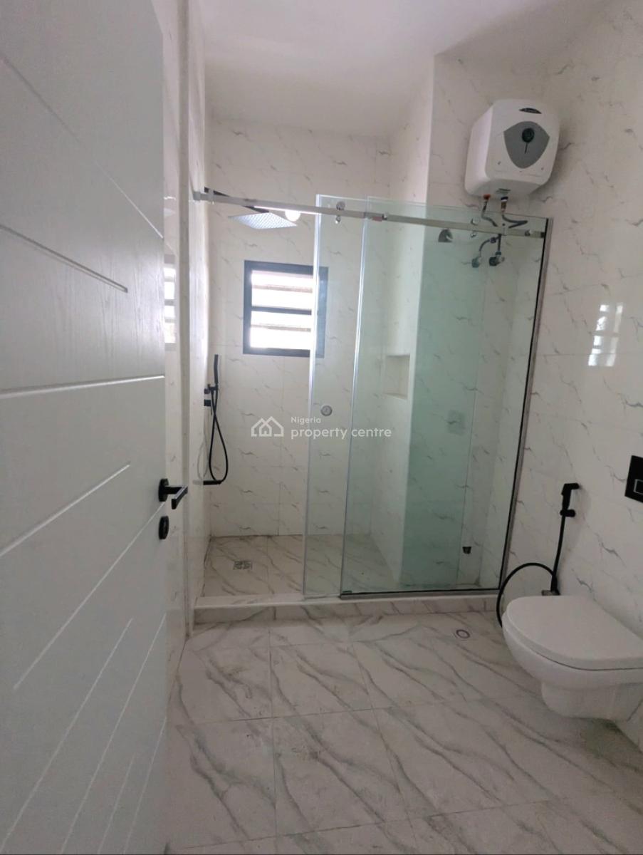 3 Bedroom Apartment with Bq, Lekki Phase 1, Lekki, Lagos, Flat / Apartment for Sale