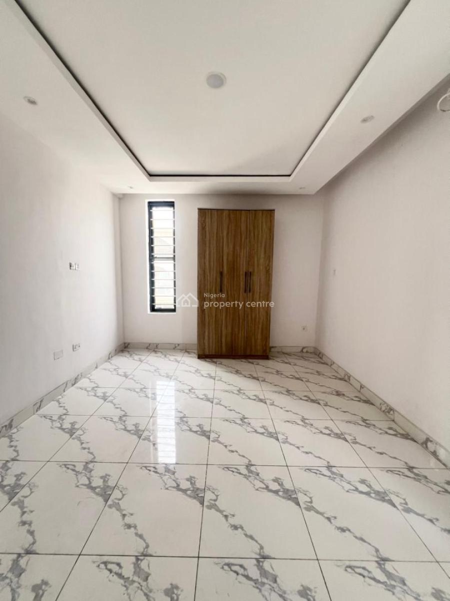 Beautiful 5 Bedroom Detached Duplex in a Secure Estate, Ologolo, Lekki, Lagos, Detached Duplex for Sale