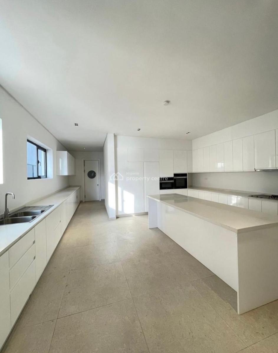 Luxury 6 Bedroom Fully Detached Duplex in a Mini Estate, Banana Island, Ikoyi, Lagos, House for Sale