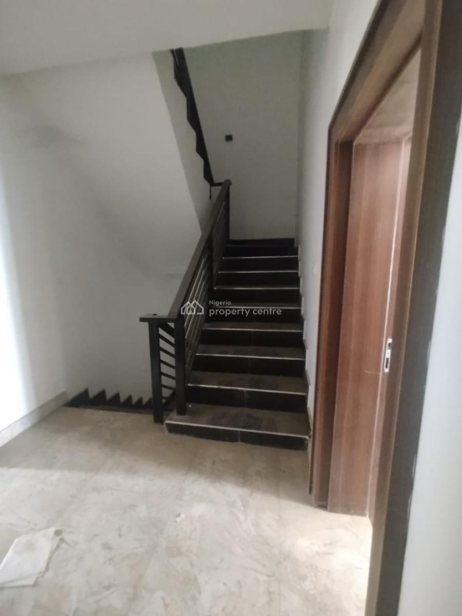 Standard 4bedroom Terrace Duplex with Bq on a Tarred Road, Jahi, Abuja, Terraced Duplex for Rent