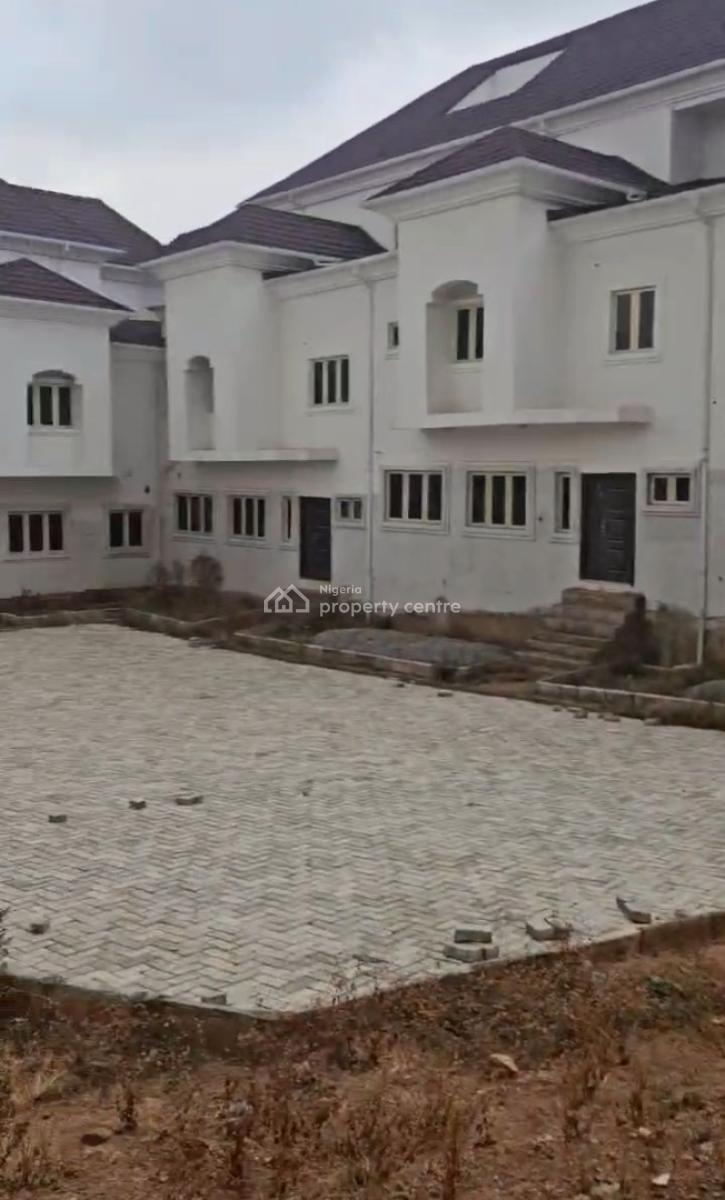 Distress 7 Units of 3 Bedroom Terrace on 3500sqm, Katampe Extension, Katampe, Abuja, Terraced Duplex for Sale