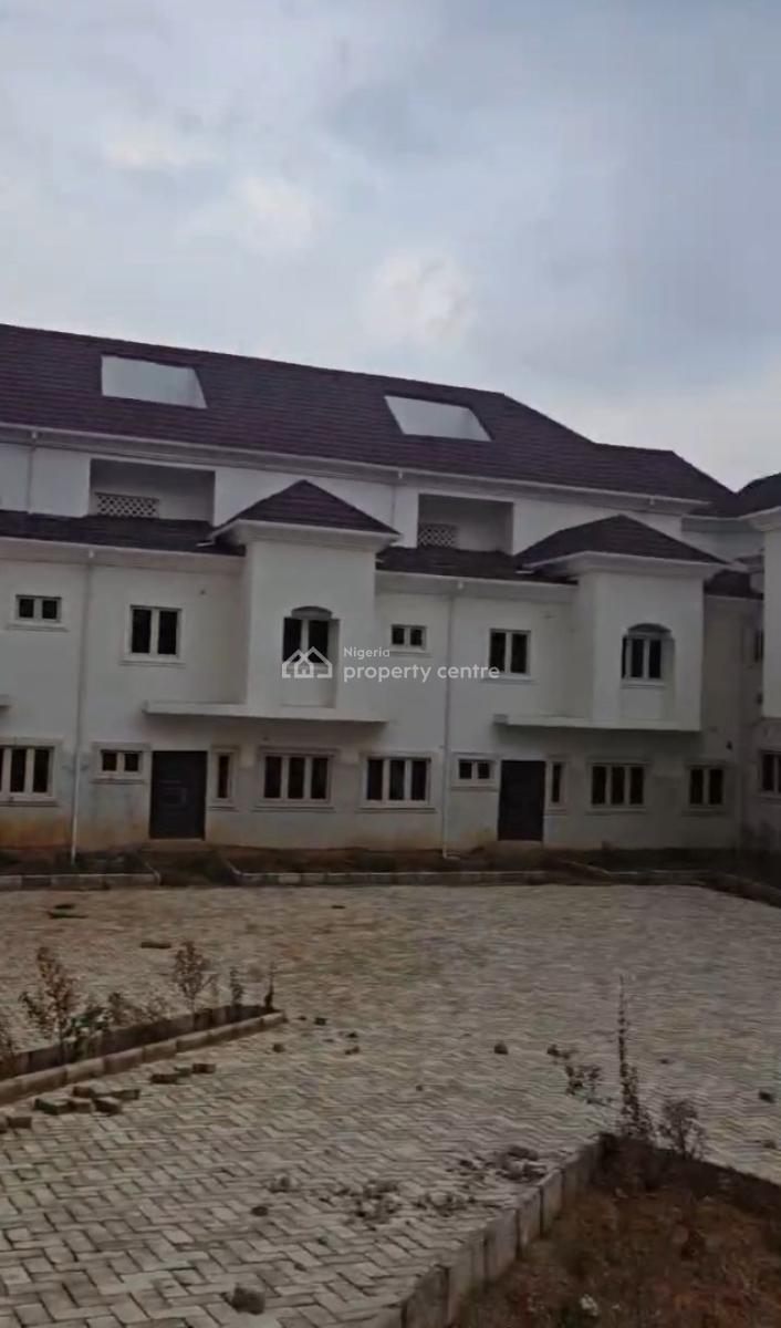 Distress 7 Units of 3 Bedroom Terrace on 3500sqm, Katampe Extension, Katampe, Abuja, Terraced Duplex for Sale