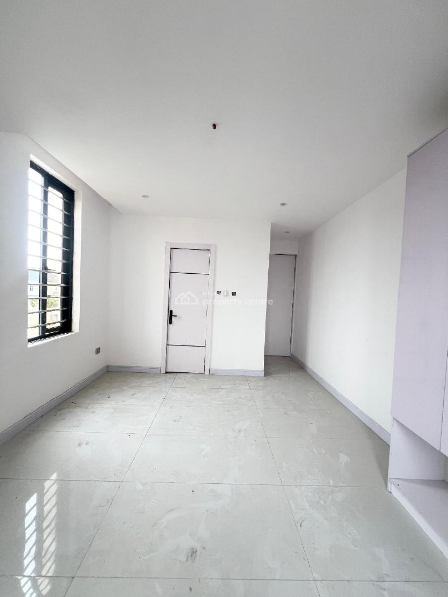 Stunning 2 Bedroom Serviced Apartment, Ologolo, Lekki, Lagos, Flat / Apartment for Sale
